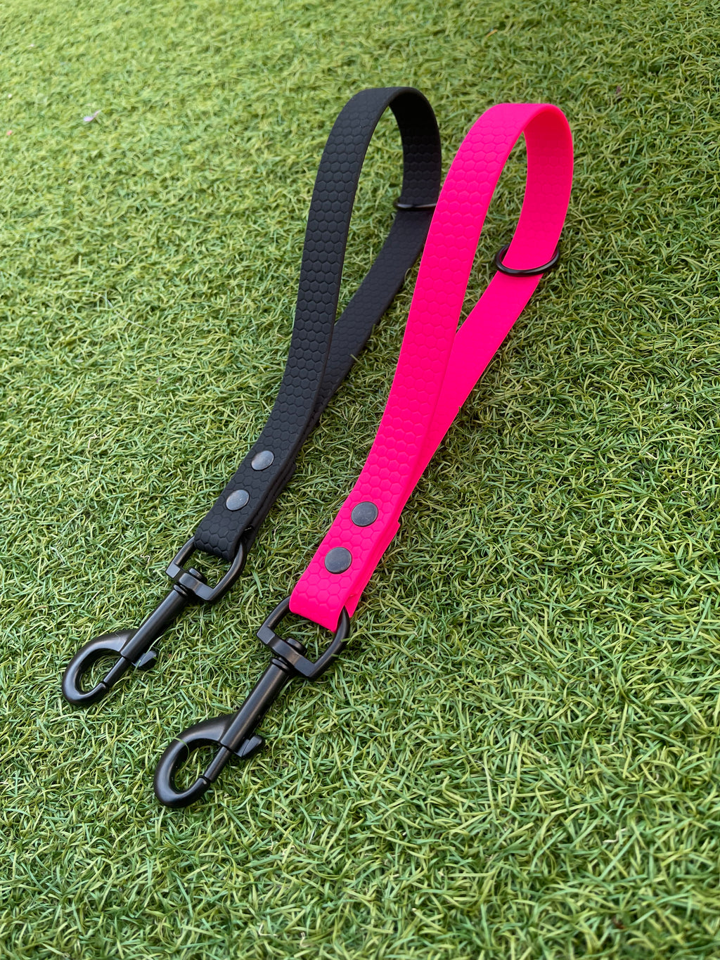 Dog Grab Handle / Traffic Handle – Waterproof Hexa, Biothane, Gripper or Fleece Lined