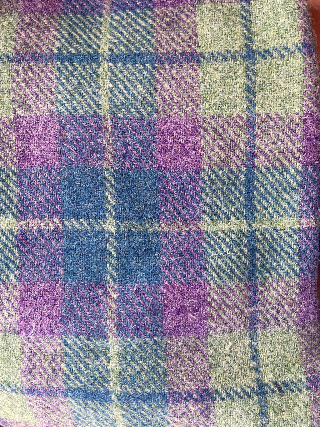 Harris Tweed Lead - Pinks / Purple Designs