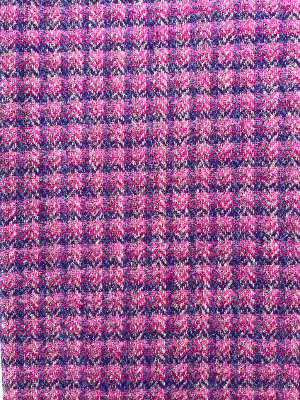 Harris Tweed Lead - Pinks / Purple Designs